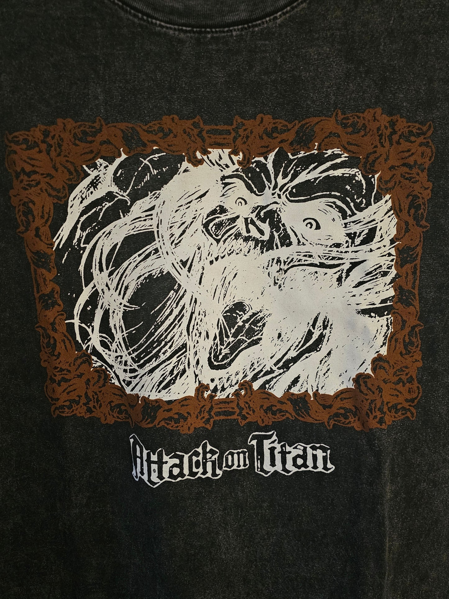L Titan Tee