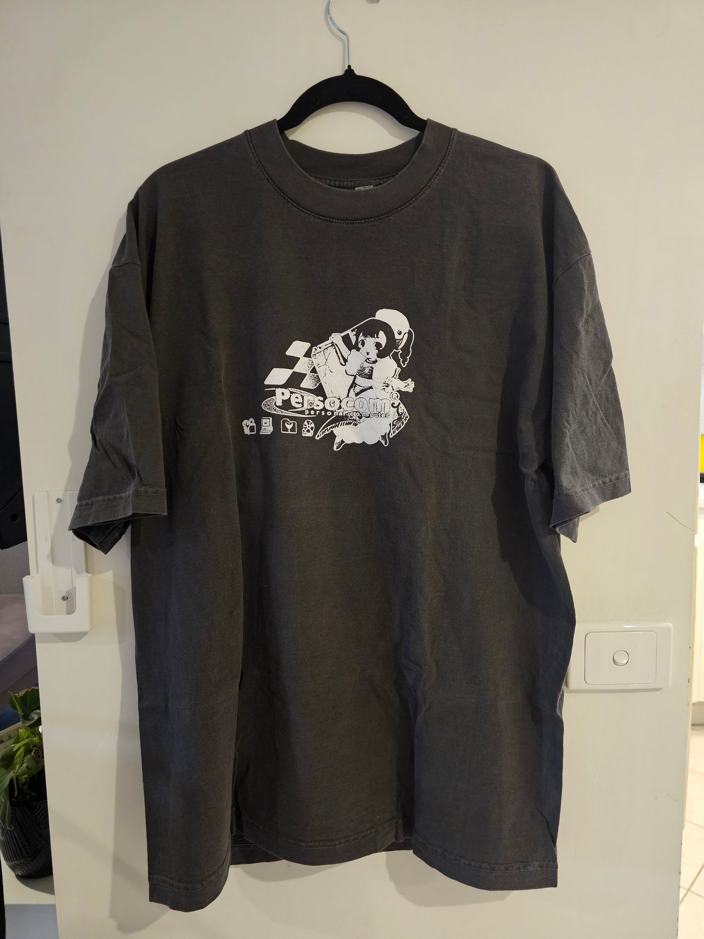 L Persocom Tee