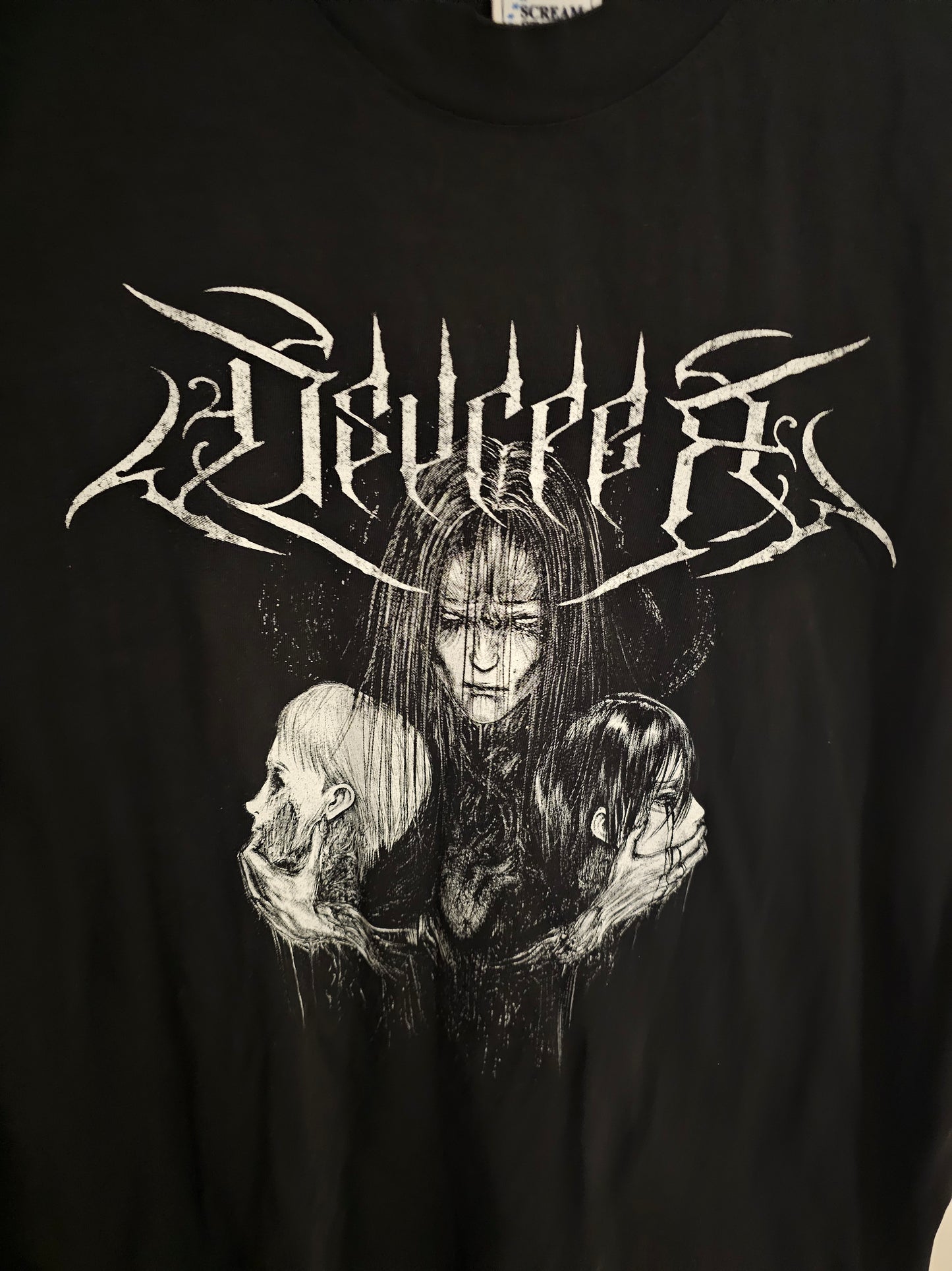 L Usurper Tee